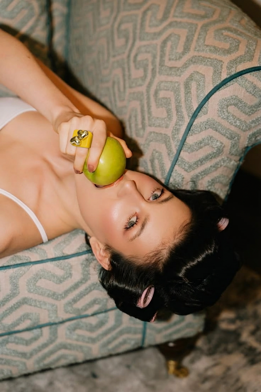 YELLOW HEART